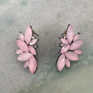 Elegant Pink Leaf Earrings